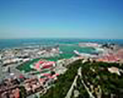 Traffici commerciali in crescita nel Porto di Ancora grazie allo sviluppo delle infrastrutture.