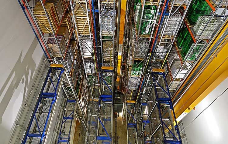 Automazione in magazzino: Amazon acquista Canvas