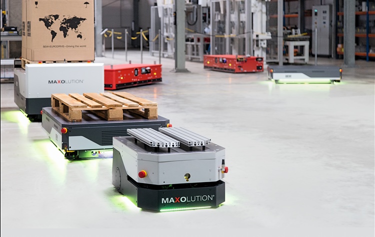 Mobile Assistance System: la soluzione di SEW-EURODRIVE per la “fabbrica sferica”