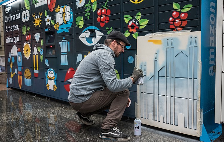 Amazon Hub: Amazon installa 100 Locker nelle stazioni FERROVIENORD