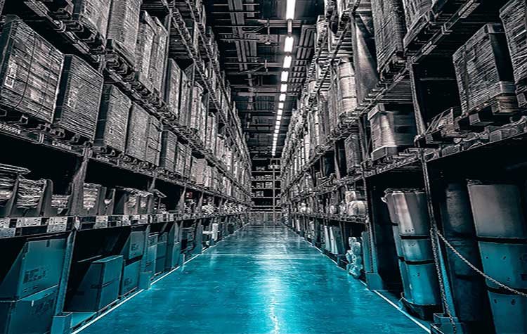 Sicurezza nei luoghi di lavoro: perché scegliere i magazzini automatici verticali?