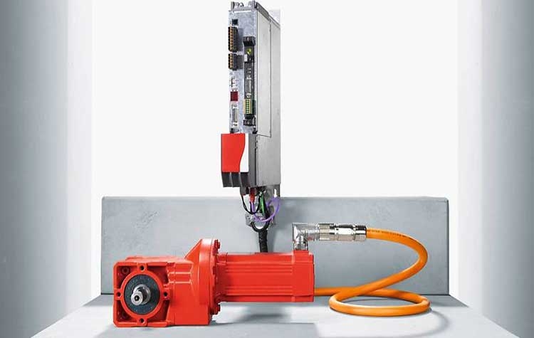 Connected Automation? SEW-EURODRIVE presenta MOVILINK® DDI: un unico cavo ibrido digitale