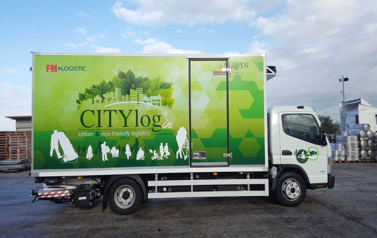 Logistica sostenibile: One Express avvia le consegne con mezzi elettrici e ibridi