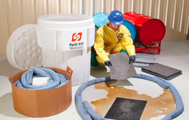 Logistica interna: come intervenire in caso di sversamenti