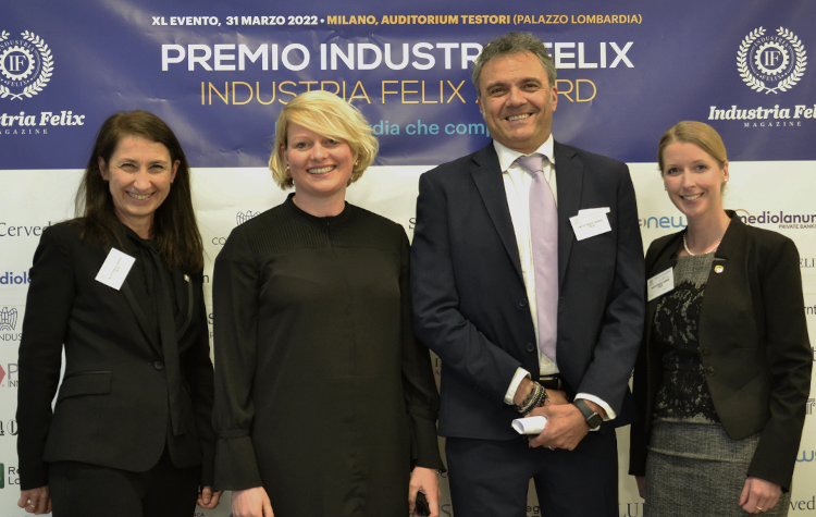 Britta Weber ritira per UPS Italia l’Alta Onorificenza di Bilancio del Premio Industria Felix