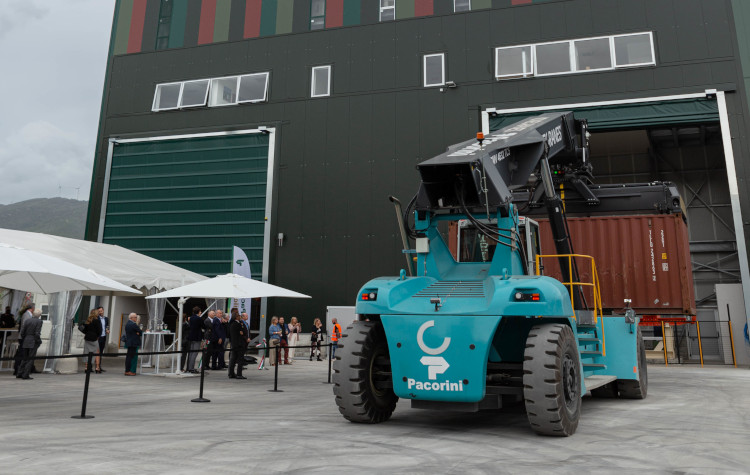 Pacorini Silocaf: inaugurato un nuovo impianto per la movimentazione e stoccaggio del caffè verde