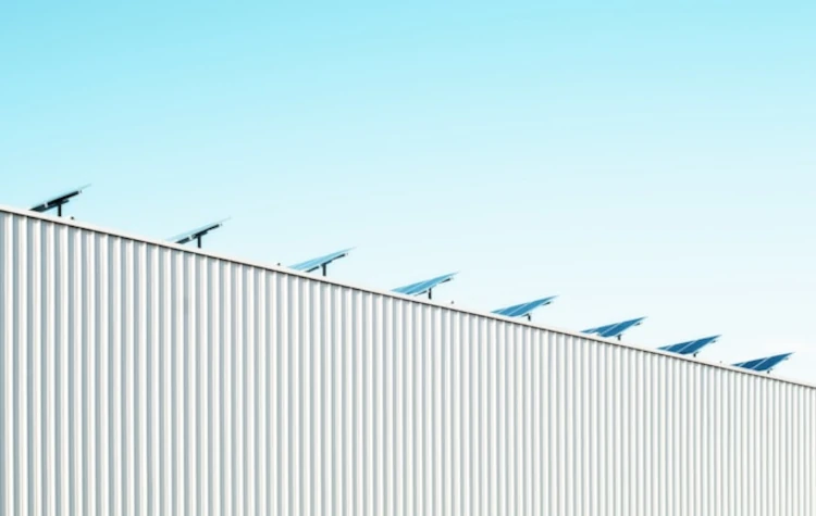 Randazzo amplia la logistica al Nord: partnership con InPost e 40 nuove assunzioni