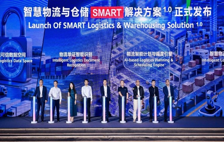 Huawei presenta SMART Logistics & Warehousing Solution: AI guida la nuova logistica