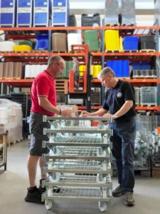 Personale in magazzino